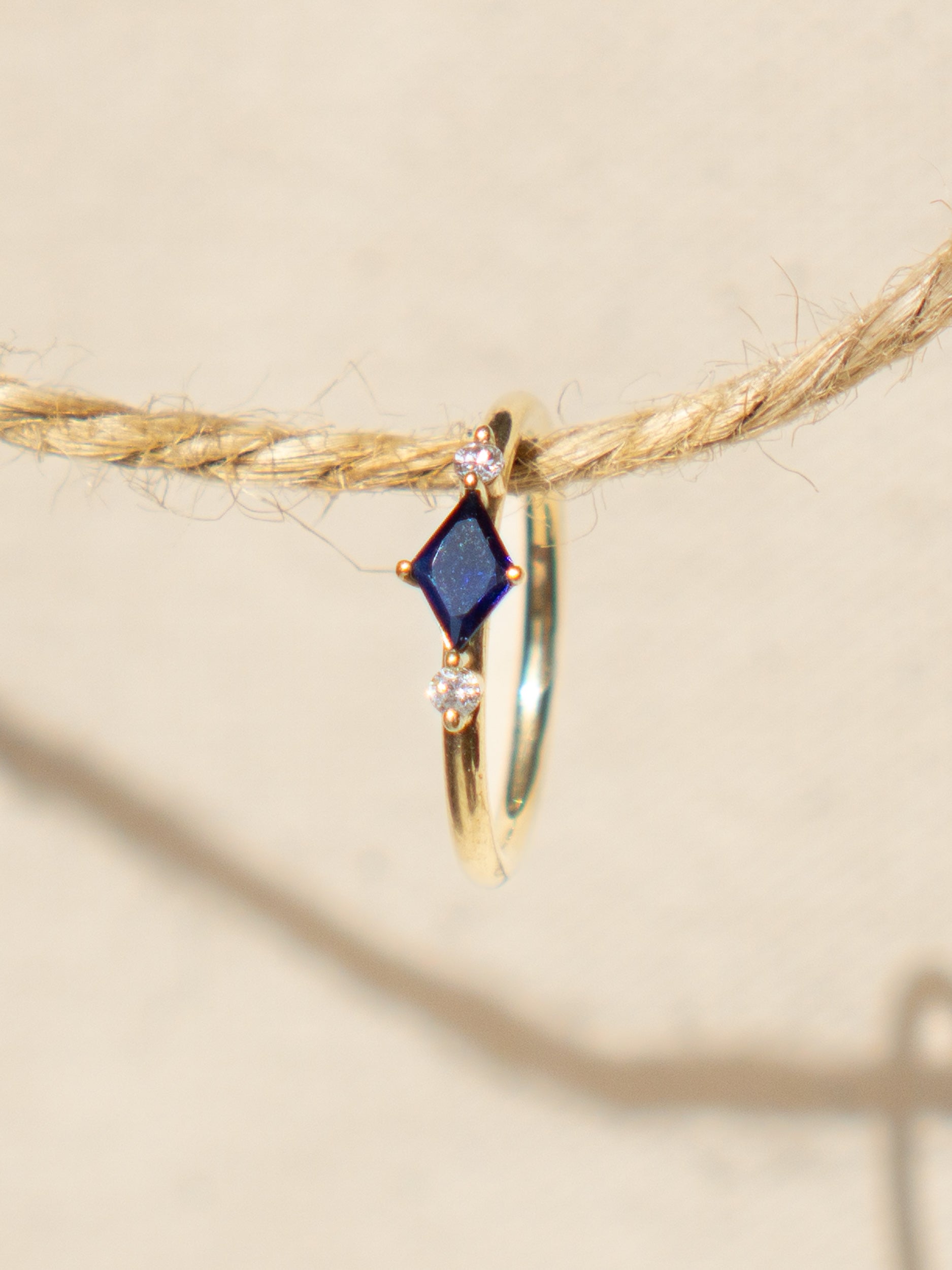 Point Ring