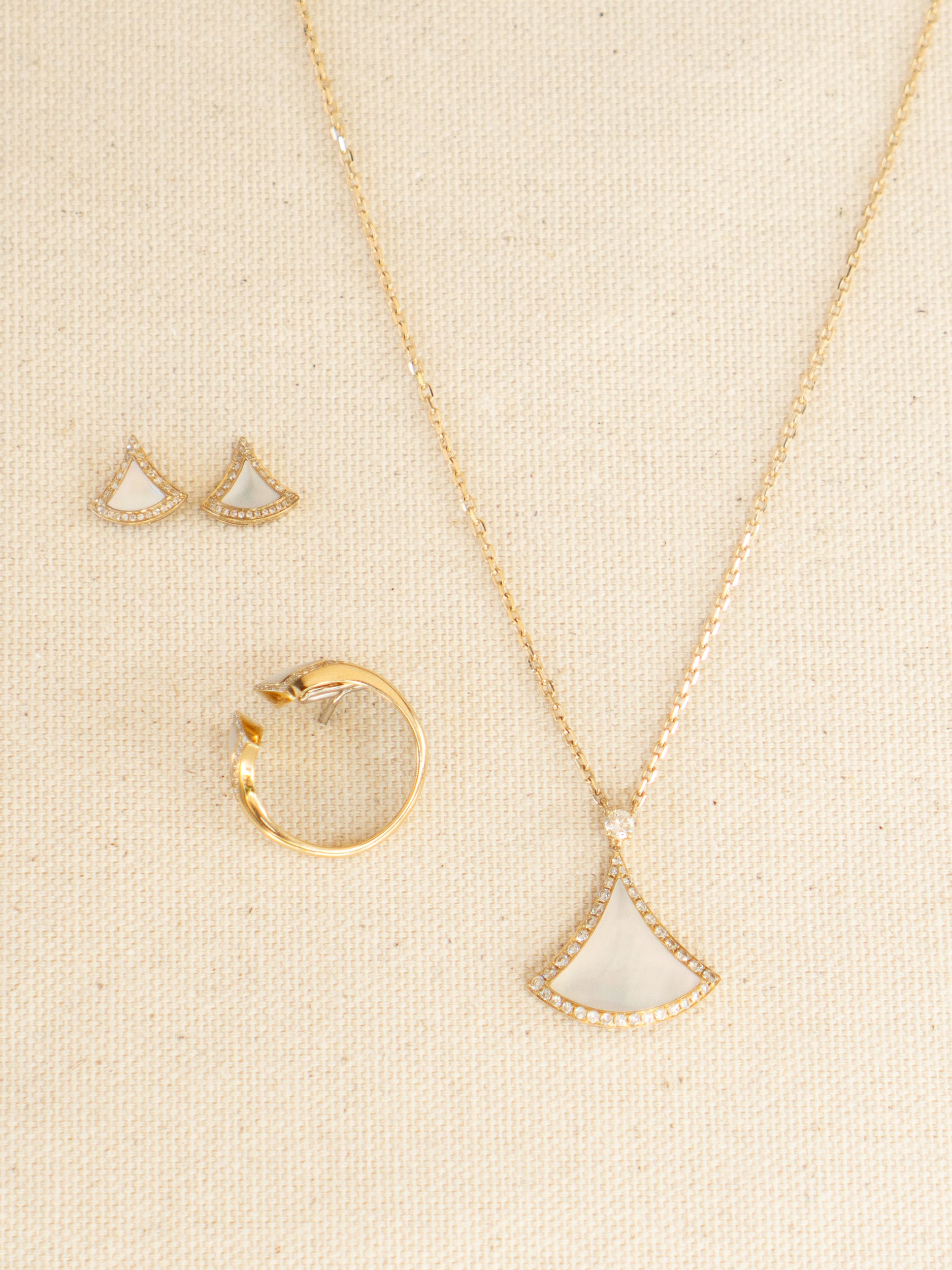 BVLGARI Diva Dream Necklace